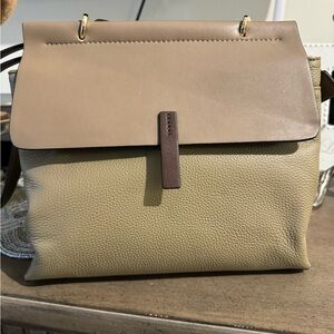 Two-Tone Tan & Olive Women's Leather Bag with crossbody strap